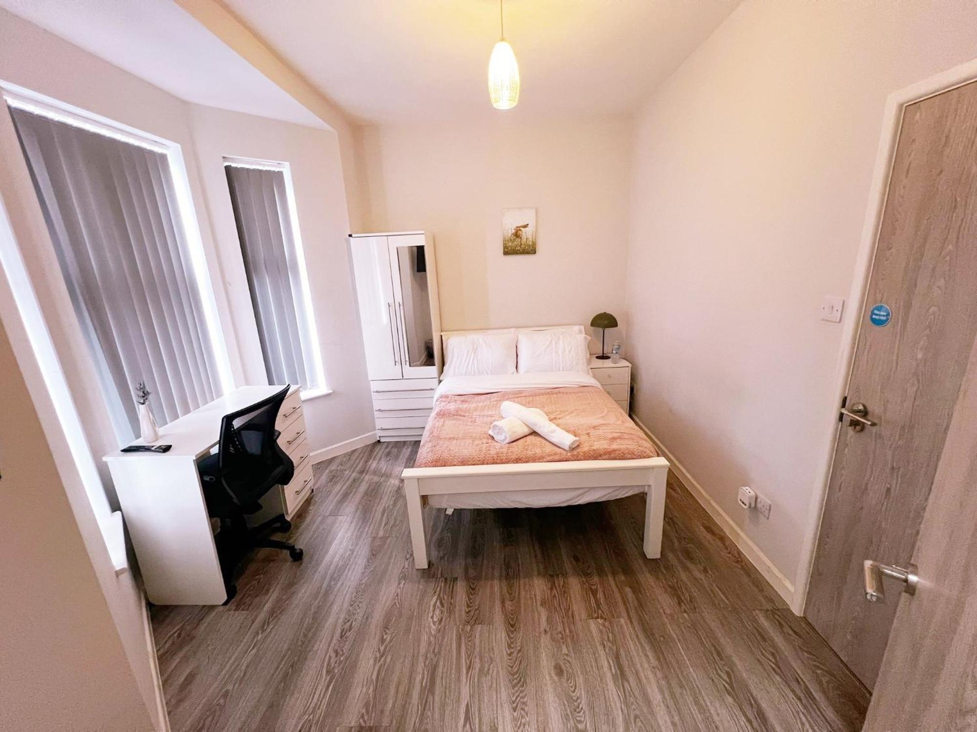 51 Kingsway Coventry Cv2 4Ff Bed & Breakfast Luaran gambar