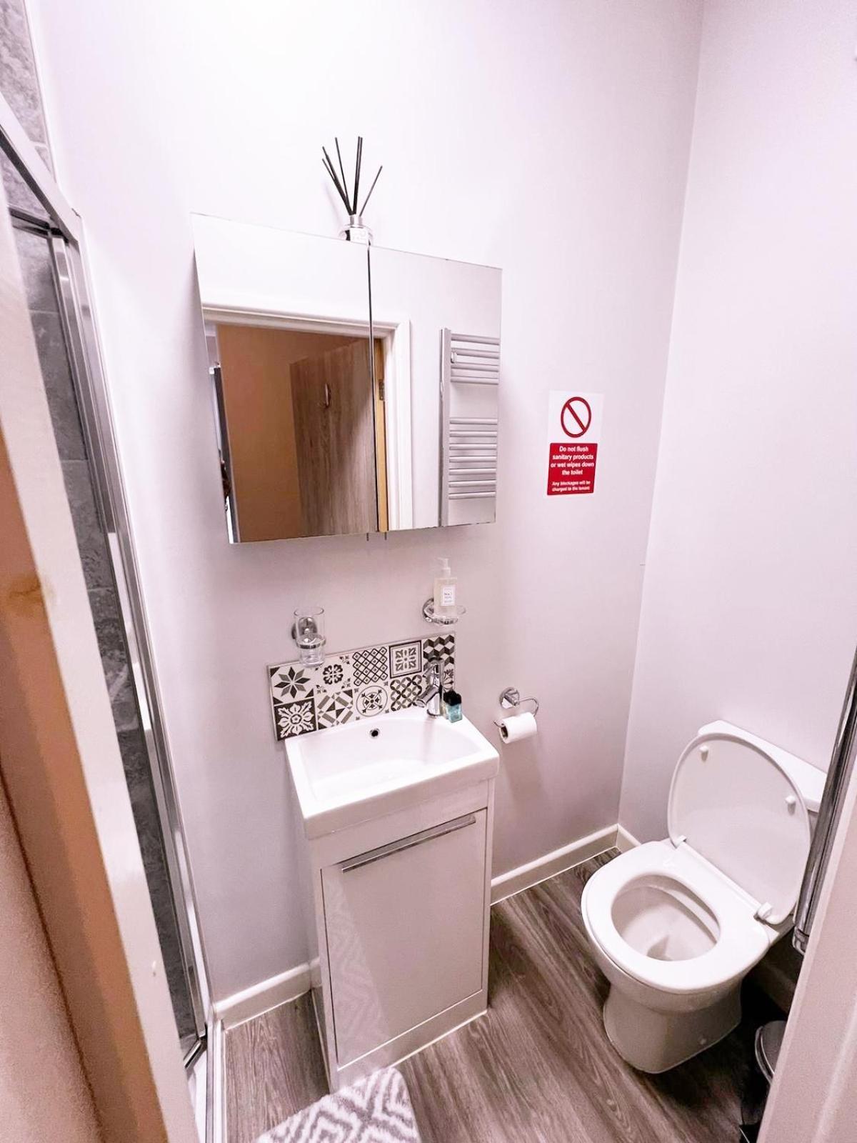 51 Kingsway Coventry Cv2 4Ff Bed & Breakfast Luaran gambar