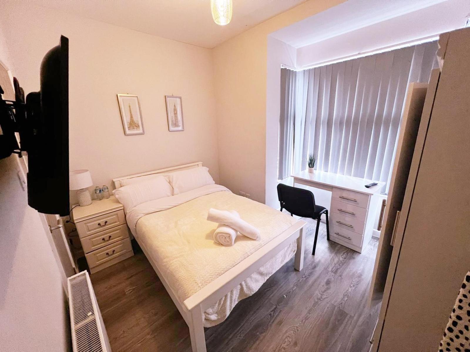 51 Kingsway Coventry Cv2 4Ff Bed & Breakfast Luaran gambar