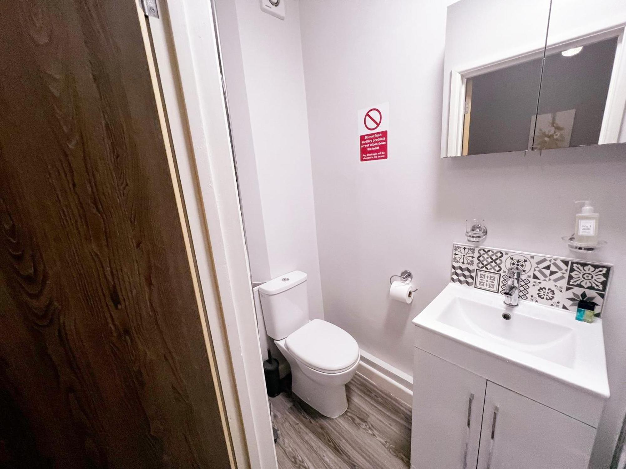 51 Kingsway Coventry Cv2 4Ff Bed & Breakfast Luaran gambar