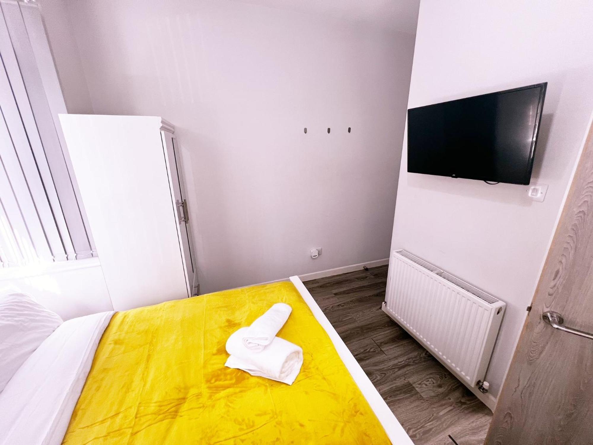 51 Kingsway Coventry Cv2 4Ff Bed & Breakfast Luaran gambar