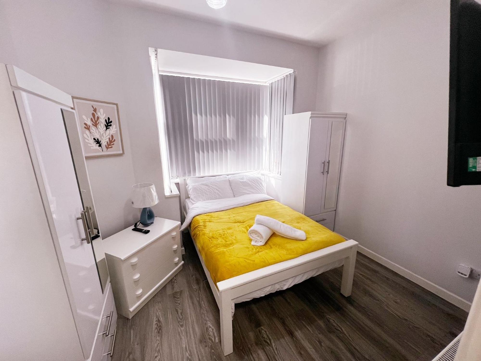 51 Kingsway Coventry Cv2 4Ff Bed & Breakfast Luaran gambar